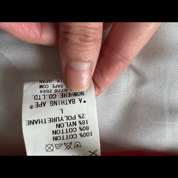 Men’s Bathing Ape black and red crew neck t-shirt in Large - Picture 5 of 7